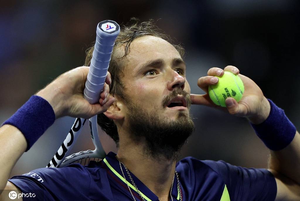 这波看似 这波看似